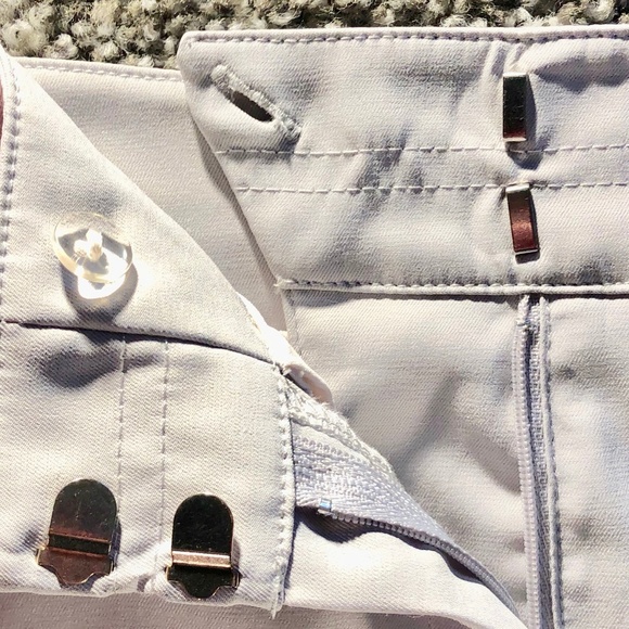 Tail Khaki Athletic Skirt | Skort Size 10 - Picture 5 of 8